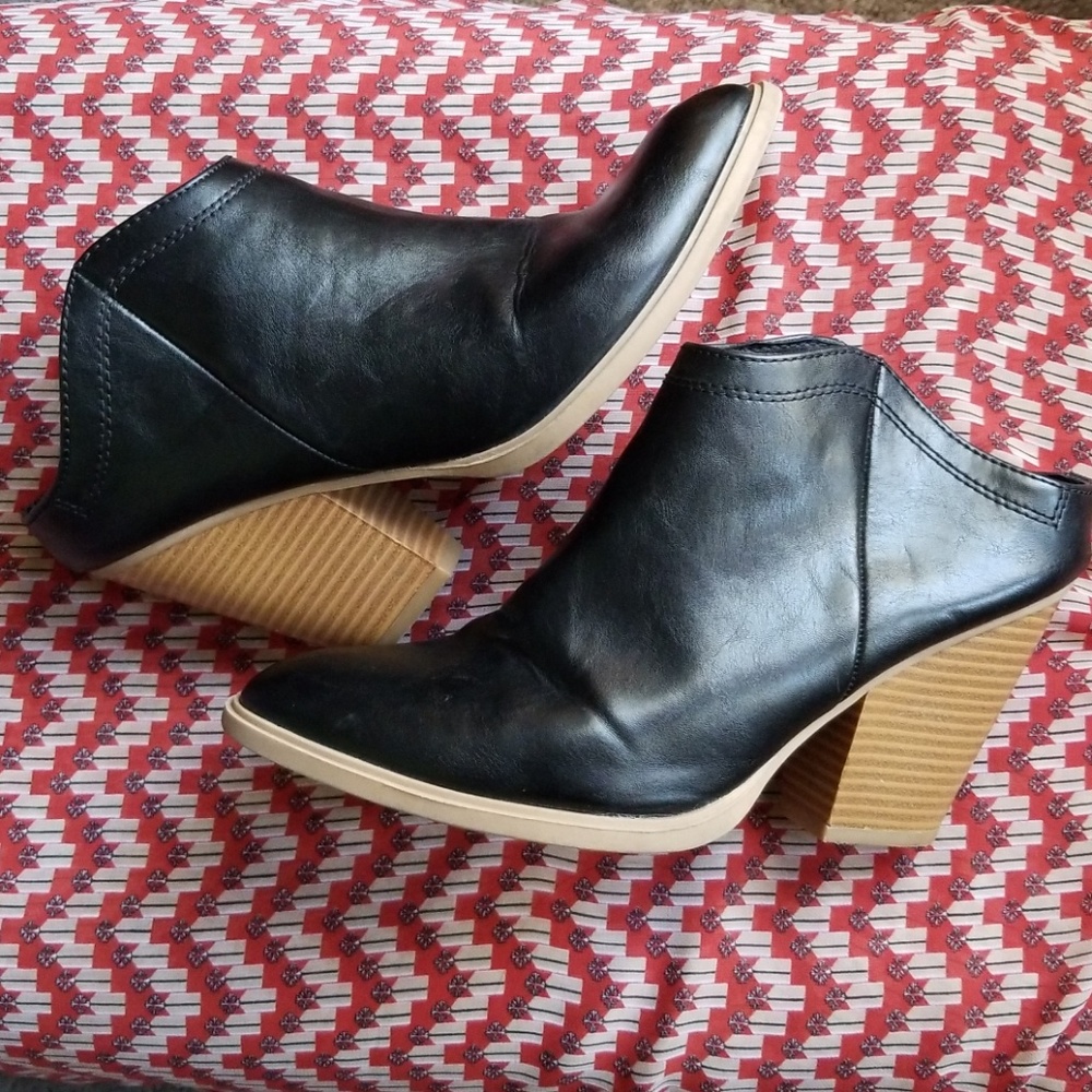 Black Mule Booties